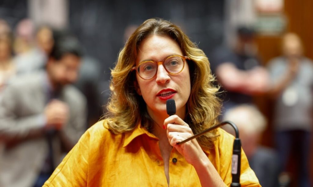 A troca de farpas entre Bella Gonçalves e ex-presidente do Psol