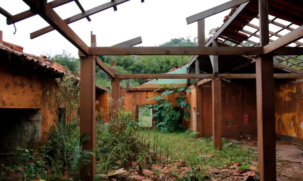 Justiça inglesa nega recurso e mantém impedimento a mudança automática de advogados de atingidos de Mariana