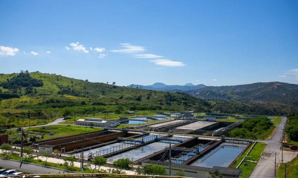 Minas está entre os 7 estados que podem perder verba federal de saneamento a partir de 2028, aponta estudo