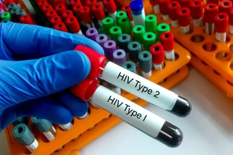 Mulher morre após diagnóstico de HIV, e família denuncia suspeita de homem por transmissão intencional