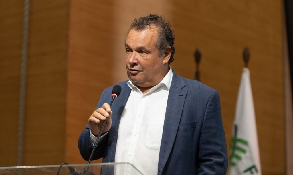 O lobby pela permanência de um secretário de Mateus Simões no governo Cleitinho