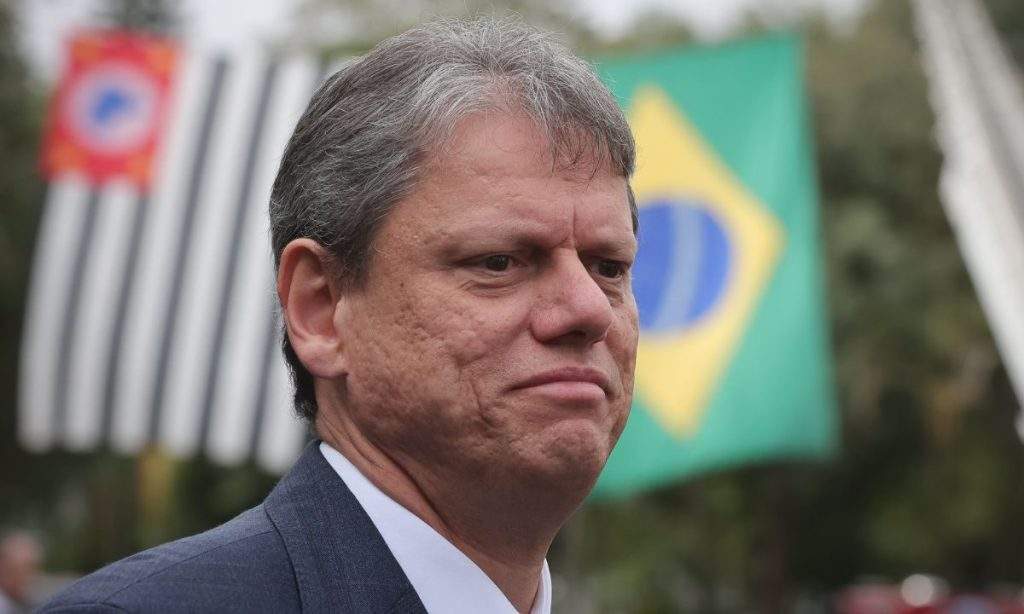 O plano do Republicanos por trás da aproximação entre Cleitinho e Tarcísio