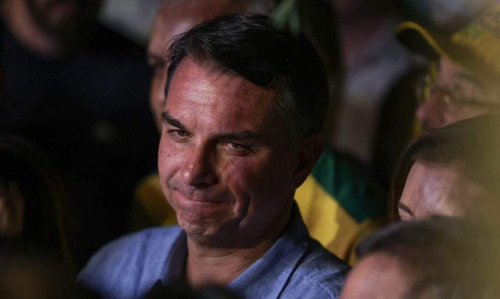 Os detalhes do ‘apoio surpresa’ do MDB mineiro a Flávio Bolsonaro