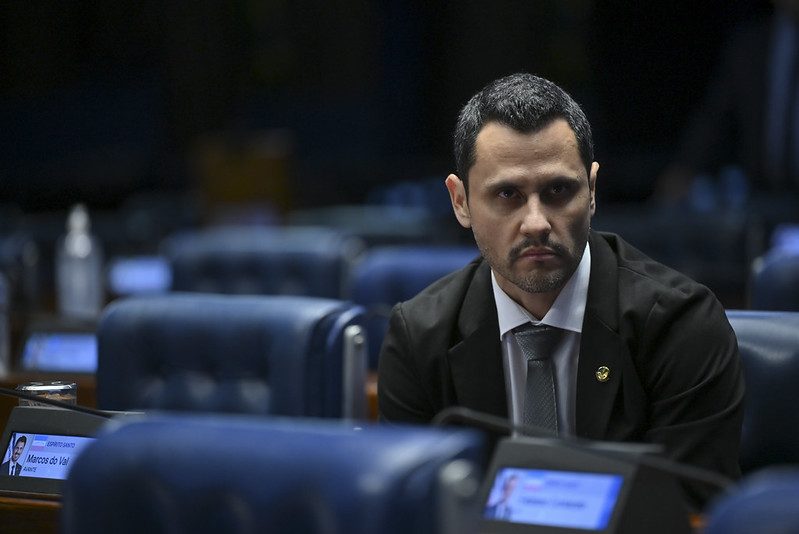 Projeto de Simões que reduz IPVA deve ter caminho livre na ALMG e vira ‘teste’ para Cleitinho
