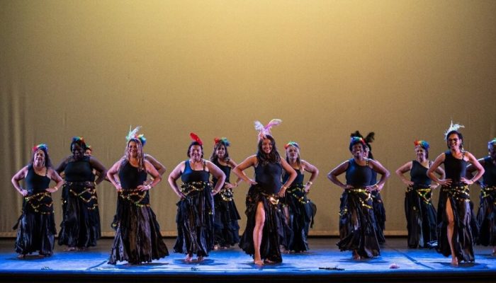 1Âº Lugar DanÃ§a do Ventre SÃªnior/ Coreografia: FusÃ£o Samba Ãrabe