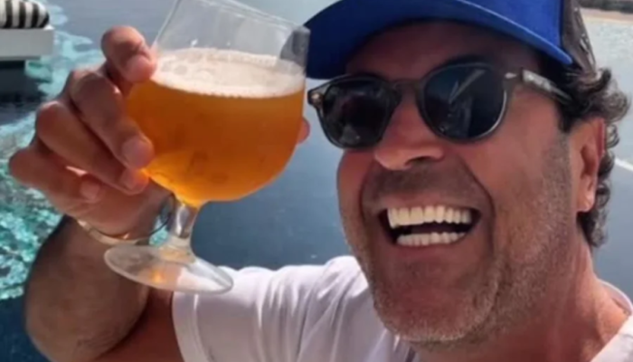 Fernanda Maciel usa as redes sociais para esclarecer morte do influenciador e autor do bordão 'Sextou, papai'. Empresário morreu na sexta-feira (6/2)