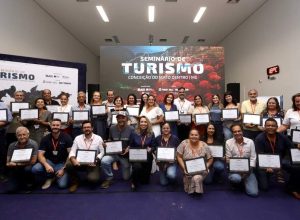 Três jornadas conectaram identidade, turismo e novas economias, receberam o Encontro de Turismo Sustentável na Cordilheira do Espinhaço e culminaram na adesão ao Fórum Permanente de Diversificação Econômica e Desenvolvimento Territorial