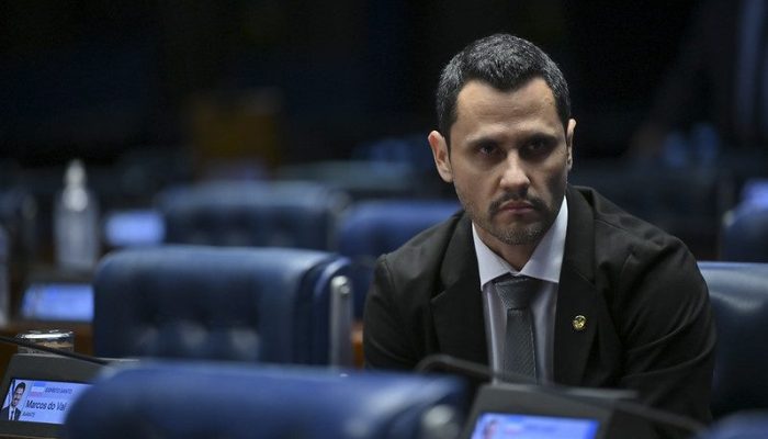 Projeto de Simões que reduz IPVA deve ter caminho livre na ALMG e vira ‘teste’ para Cleitinho